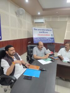 बाल अधिकार संरक्षण आयोग के सदस्य योगेश सिंह रजवार ने पंचम बाल विधानसभा के गठन हेतु की समीक्षा बैठक