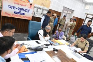 गढ़वाल आयुक्त सोमवार को एक दिवसीय जनपद भ्रमण पर