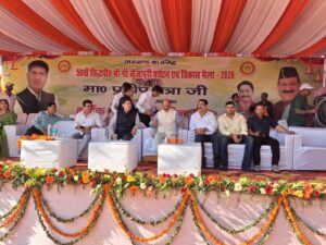 कुंजापुरी मेले में खेल प्रतियोगिताओं का शुभारंभ, वॉलीबॉल के मुकाबले शुरू