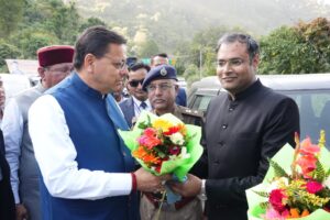 विधानसभा सत्र के लिए गैरसैंण आगमन पर मुख्यमंत्री पुष्कर सिंह धामी का भव्य स्वागत