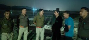 बढ़े जलस्तर में तेज बहाव में फंसकर बोलेरो चालक सहित तीन बहे