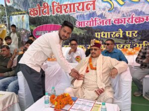 सिमोग में दशहरा पर्व समारोह में शामिल हुए संस्कृति मंत्री महाराज